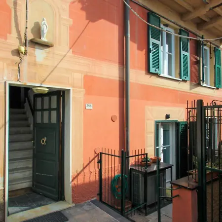 Apartamento Casa Lambruschini By Interhome