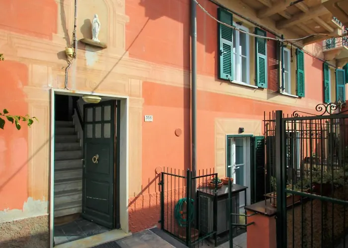 Apartment Casa Lambruschini By Interhome